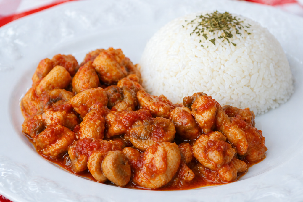 tavuklu mantarlı sote